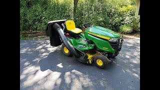 John Deere X350 Bagger [upl. by Gaye]