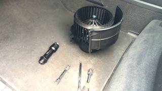 Q7 and Touareg blower motor replacement [upl. by Arrol269]