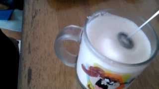 Aerolatte Review Frothing Cold Milk In Under 1 Minute [upl. by Cathrin735]